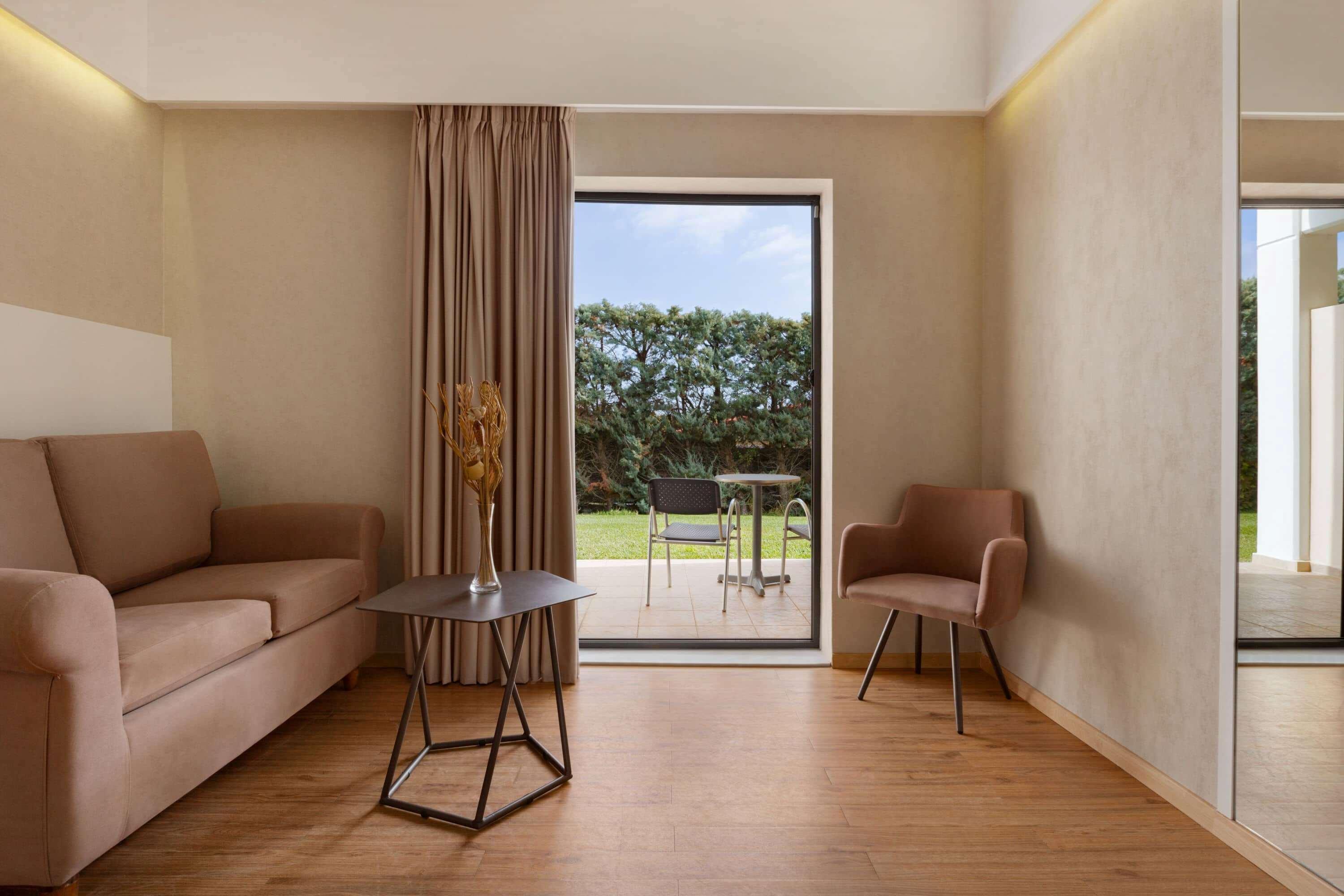 라마다 플라자 바이 윈덤 트라키 호텔 알렉산드로폴리스 외부 사진 A room at the hotel