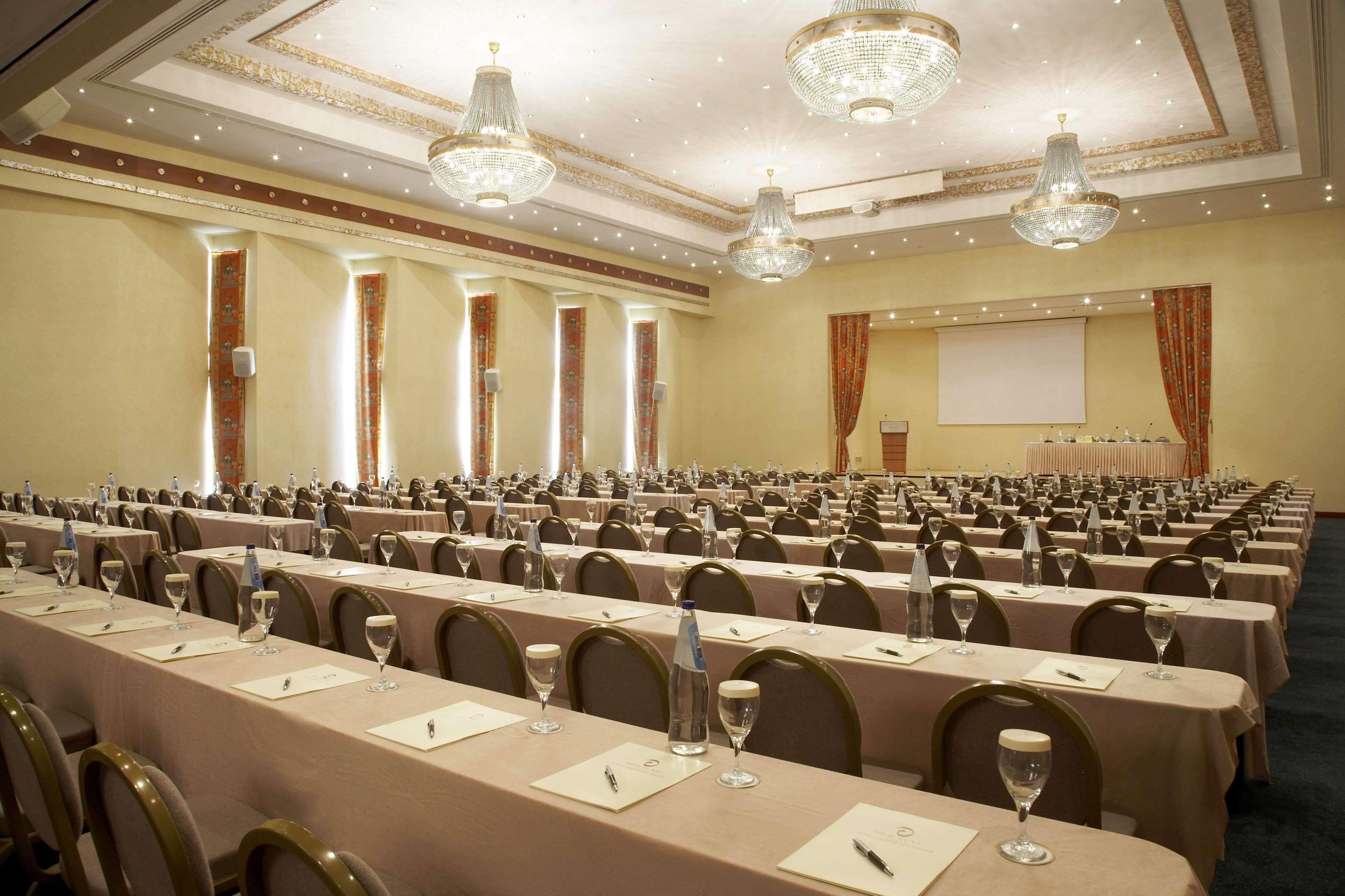 라마다 플라자 바이 윈덤 트라키 호텔 알렉산드로폴리스 외부 사진 The Grand Ballroom