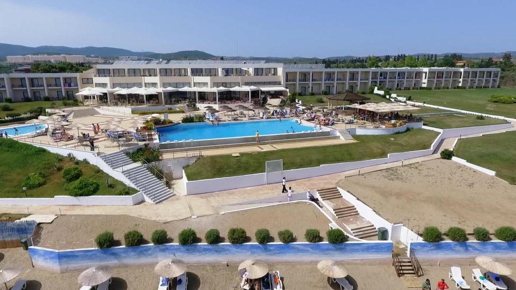 라마다 플라자 바이 윈덤 트라키 호텔 알렉산드로폴리스 외부 사진 The hotel complex